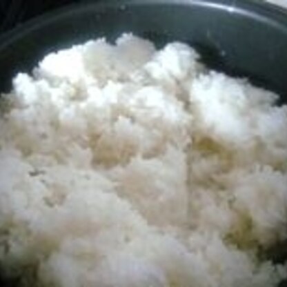 ふっくらツヤツヤ、甘みも増していつものお米がすごく美味しくなりました。